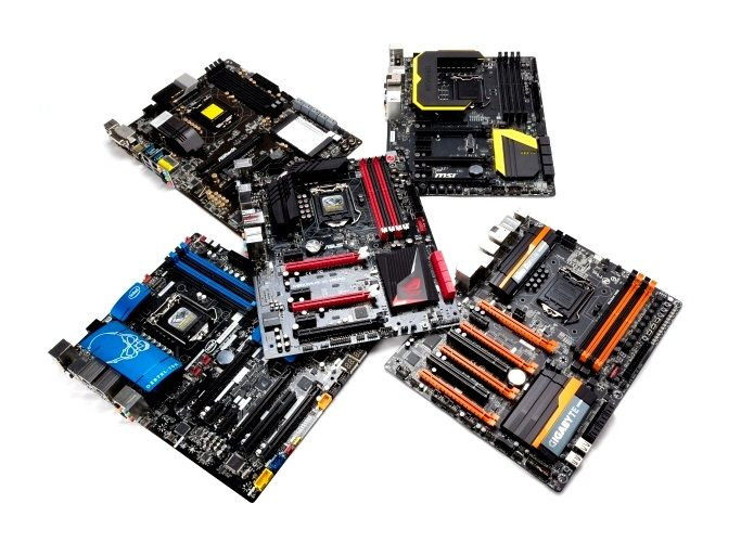 118796-001__49949.1698706075.jpg 118796-001 | Compaq | 386 System Board Motherboard - Image 1