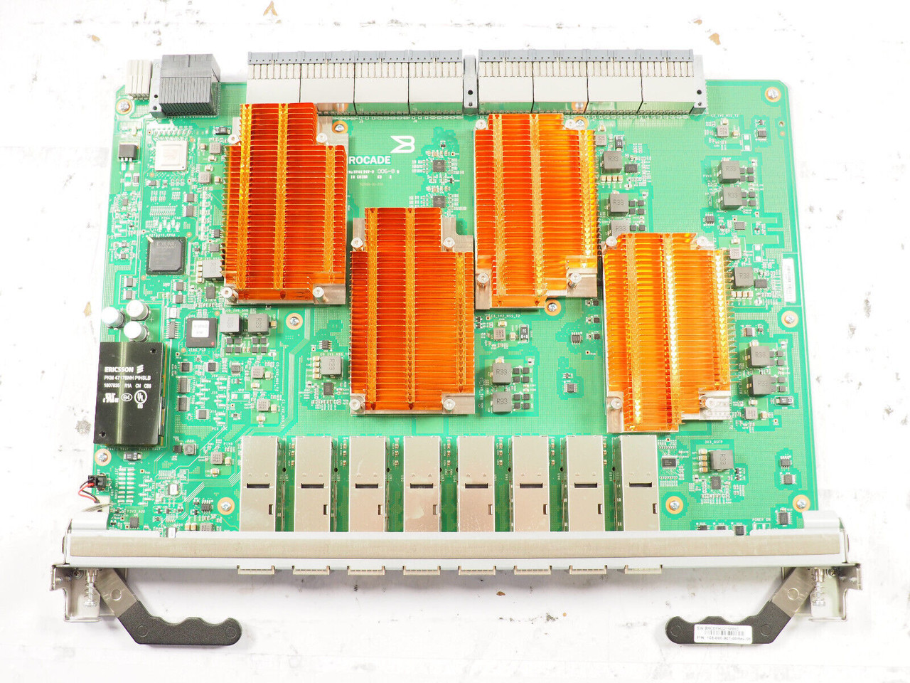 24_57__50494.1746470175.jpg 105-000-801-00 | Dell | Brocade CR32-8 Gen 6 Fibre Channel DCX6-8 16 Port Blade - Image 1