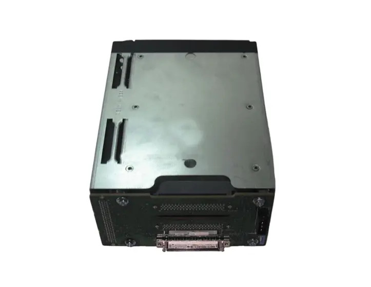 8k534_tknqxi43thugad3x__04804.1707324527-1.jpg 8K534 | Dell | 1x2 Drive Cage with Backplane for PowerEdge 2600 - Image 1