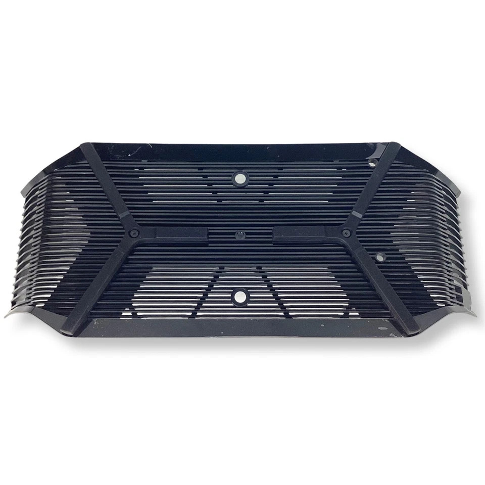 s-l960__20307.1746469395-1.jpg 7W7XN | Alienware | Area 51 R3 Plastic Bottom Case - Image 1